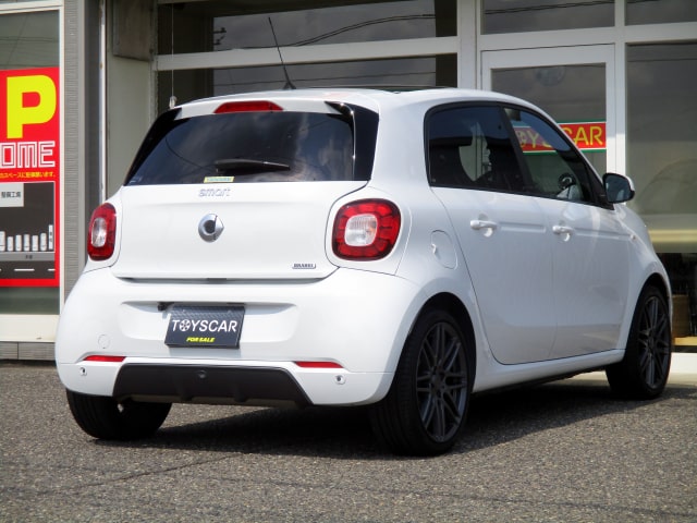 TOYSCAR スマート フォーフォー BRABUSスポーツ