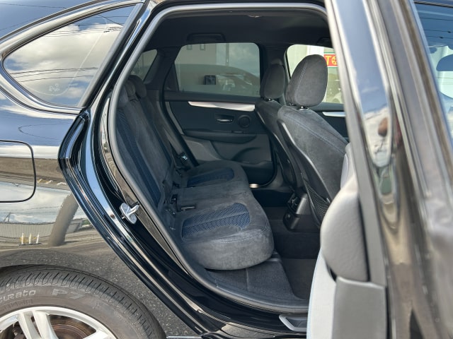 TOYSCAR BMW 2シリーズ 218d アクティブツアラー Mスポーツ