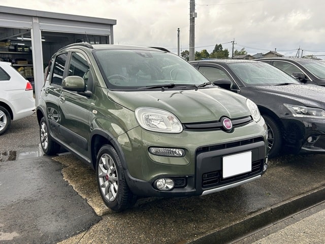 ■入庫車パンダ/ゴルフヴァリアント■