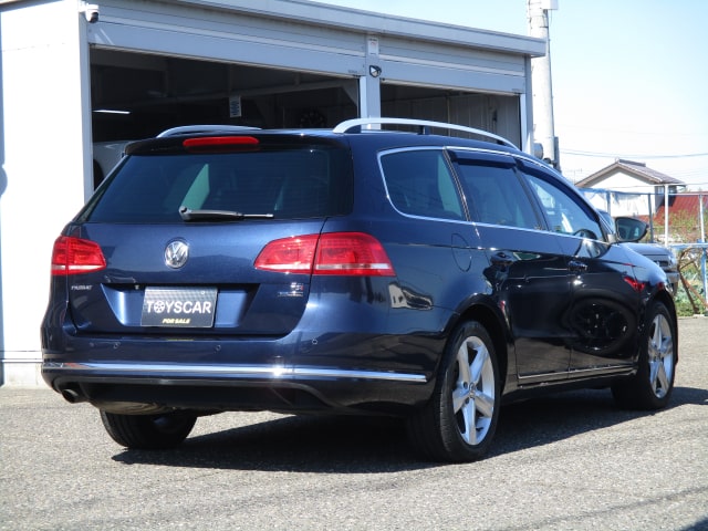 TOYSCAR フォルクスワーゲン パサートヴァリアント TSIハイライン