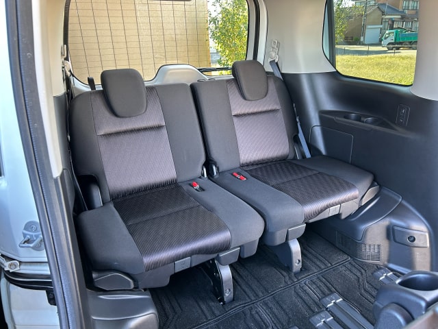 TOYSCAR ニッサン セレナ ハイウェイスターG