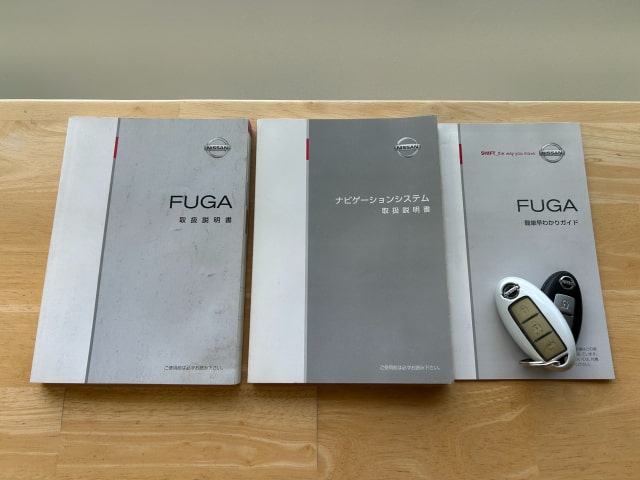 TOYSCAR ニッサン フーガ 370GT タイプS