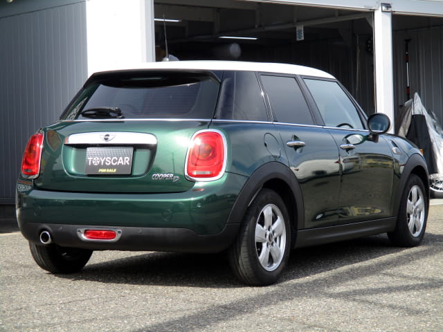 TOYSCAR BMWミニ クーパーD