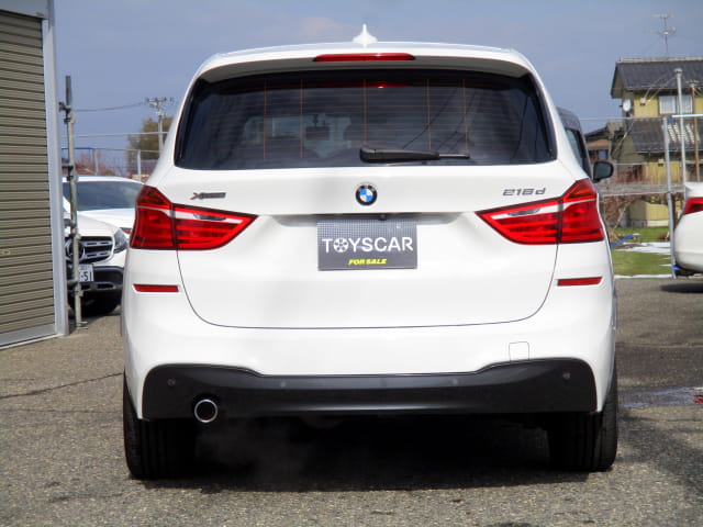 TOYSCAR BMW 2シリーズ 218d xDrive グランツアラー Mスポーツ
