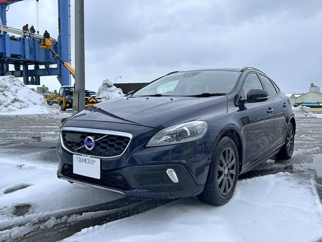 ■ボルボV40御納車/北海道のお客様■