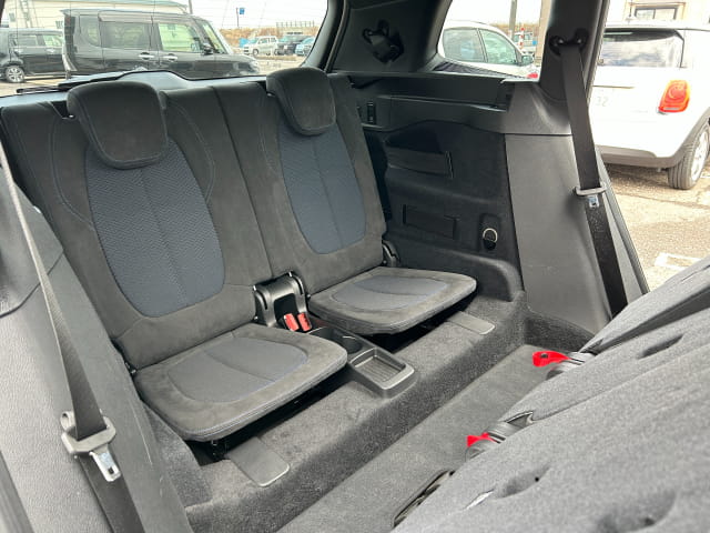 TOYSCAR BMW 2シリーズ 218d xDrive グランツアラー Mスポーツ