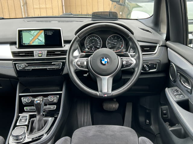 TOYSCAR BMW 2シリーズ 218d xDrive グランツアラー Mスポーツ