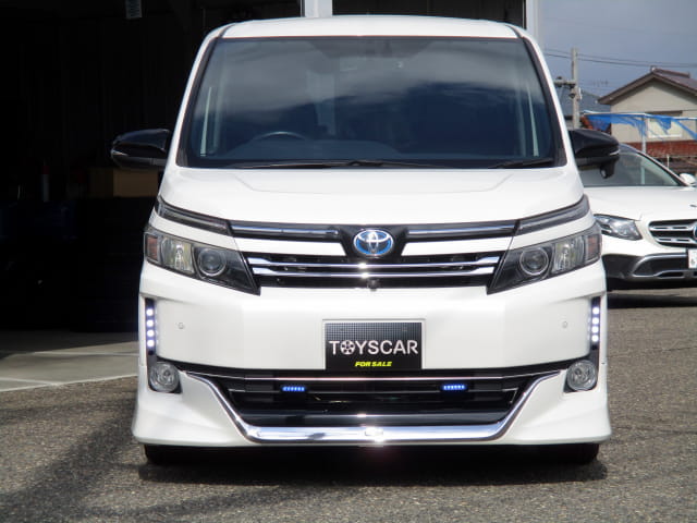 TOYSCAR トヨタ ヴォクシー ハイブリッドV