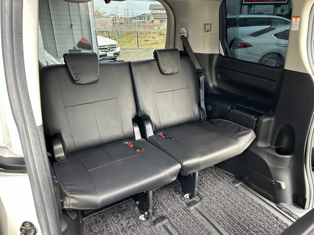 TOYSCAR トヨタ ヴォクシー ハイブリッドV