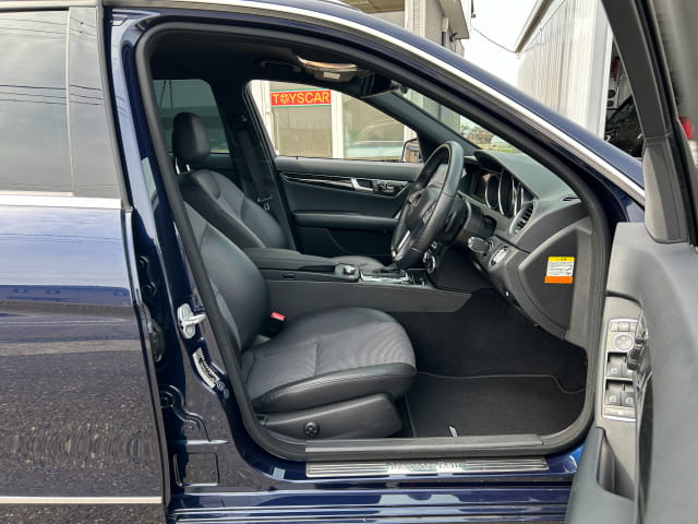 TOYSCAR メルセデス･ベンツ Cクラス C200BE AVG